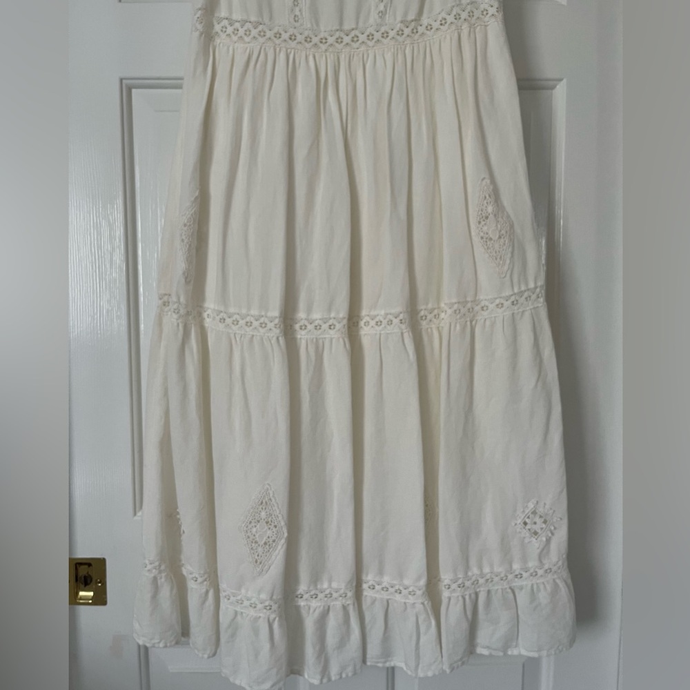 Sezane Zarri embroidered white/ecru lace midi dress.  Cotton/linen. Size 38 - Picture 8 of 15